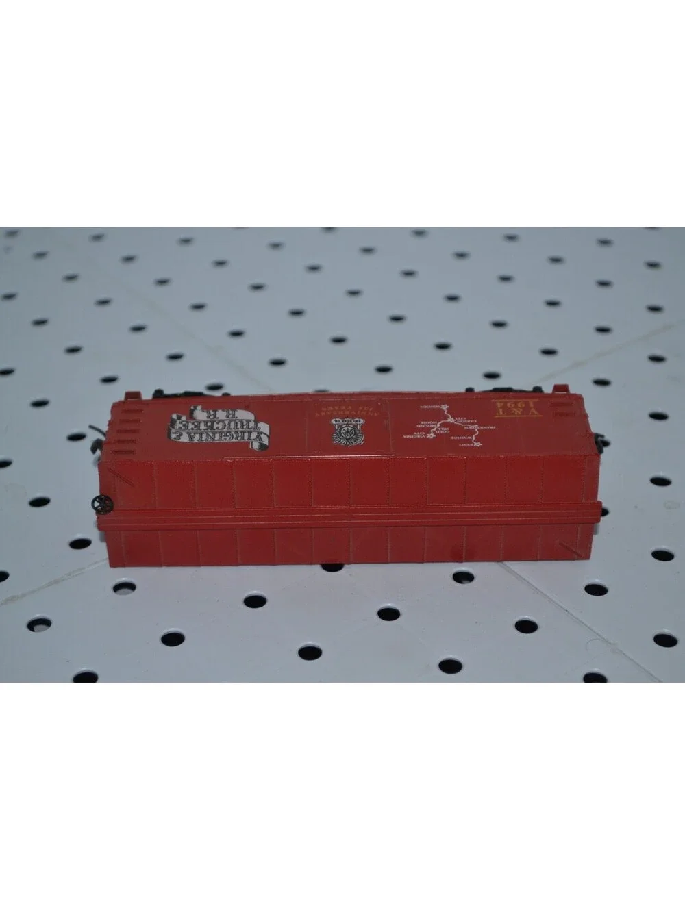 HO Roundhouse 7753 Old Time 36' V&T 1994 Anniversary Boxcar BUILT VINTAGE